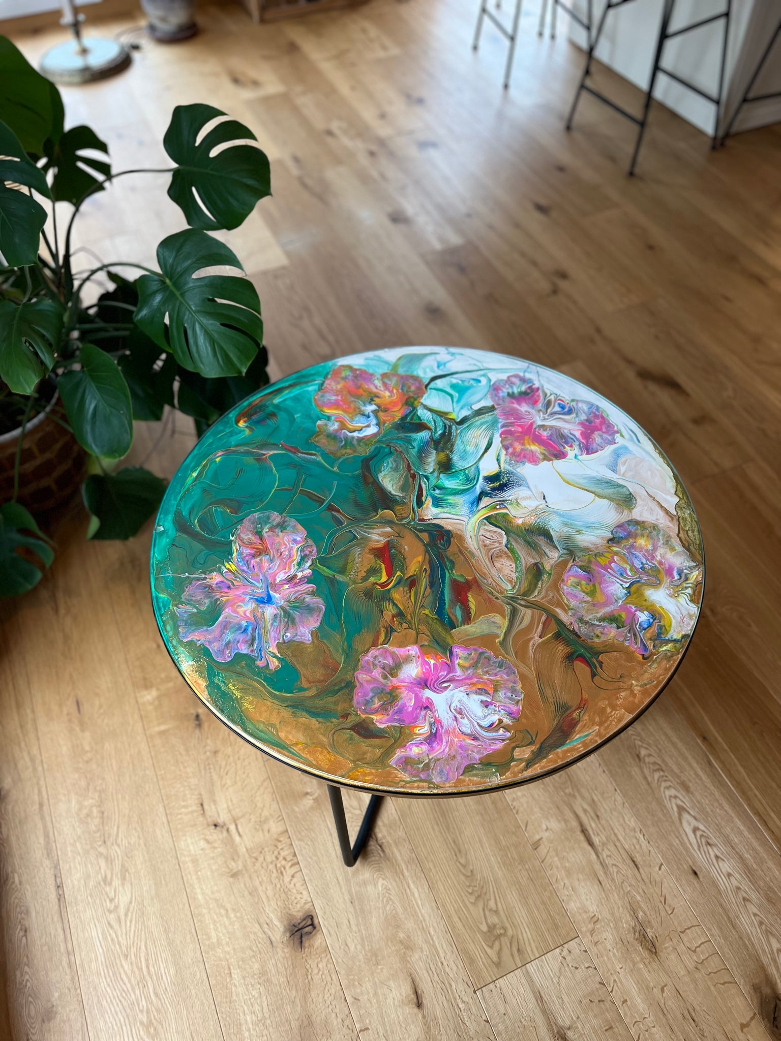 Jadwiga Hajdo - Floral Art Coffee Table